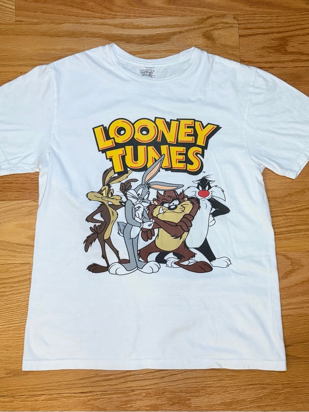 Looney Tunes T-Shirt Size M White Graphic Double Sided